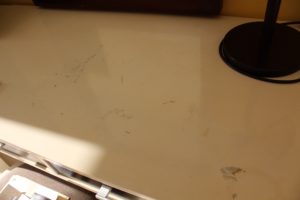 4 Points Scratched Desk - AYP