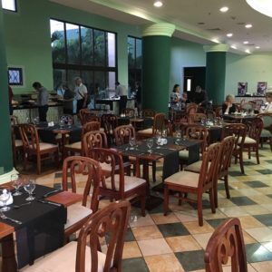 4 Points Olivo Dining Room - AYP
