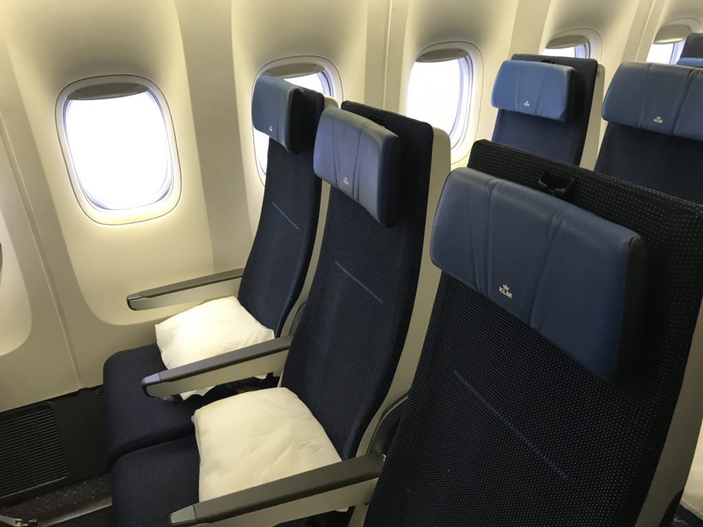 KLM 777-200ER Economy seats