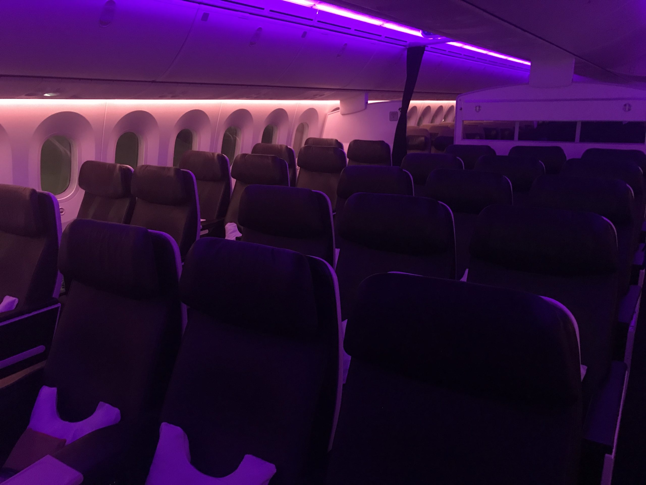 boeing-787-9-best-economy-delight-seats-brokeasshome