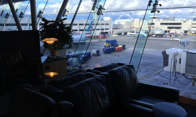 London the Long Way: AA Flagship Lounge LAX