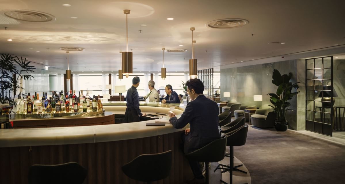Review: Cathay Pacific The Pier First Class Lounge Hong Kong