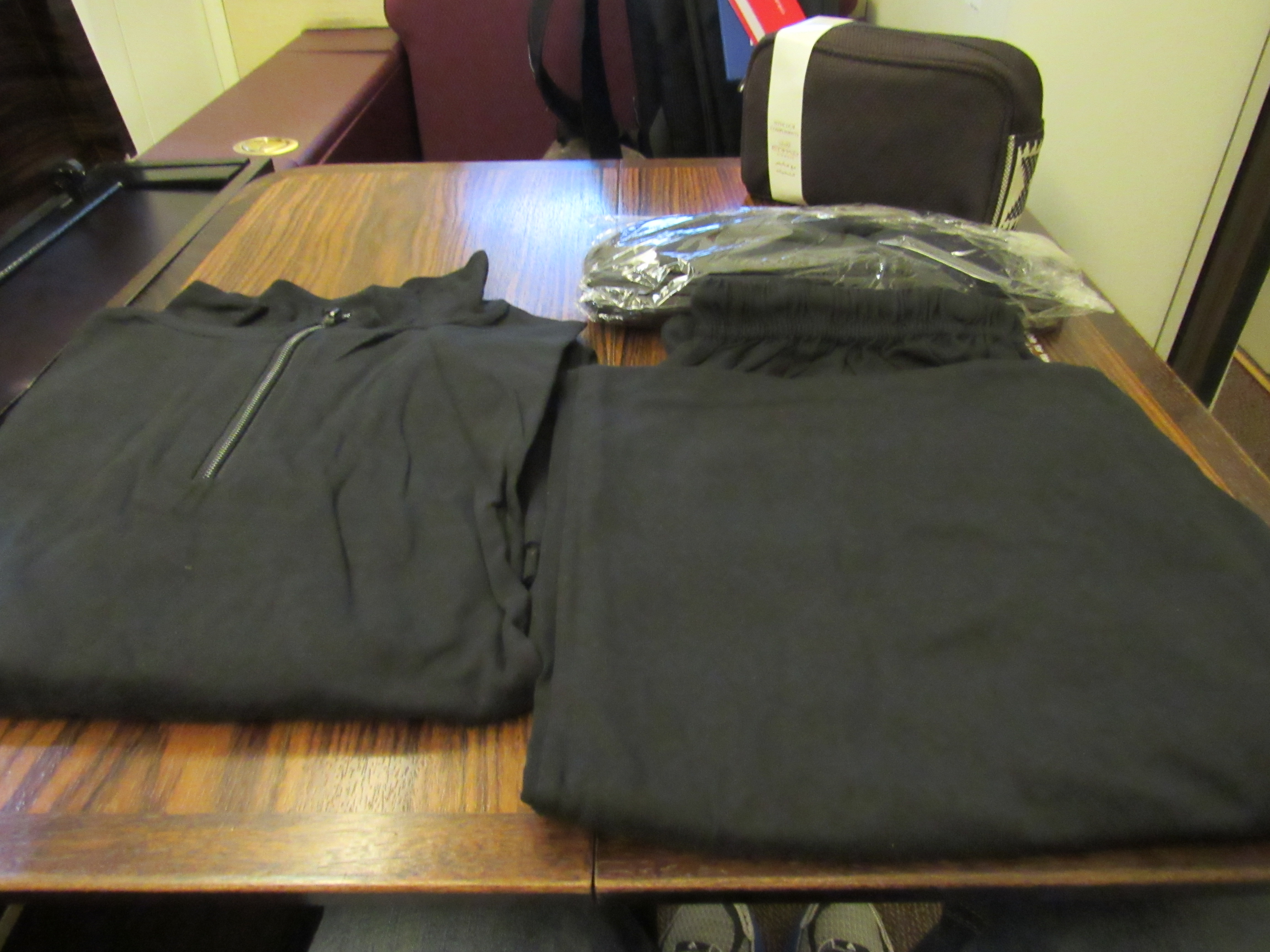 Etihad Pajamas and Amenity Kit
