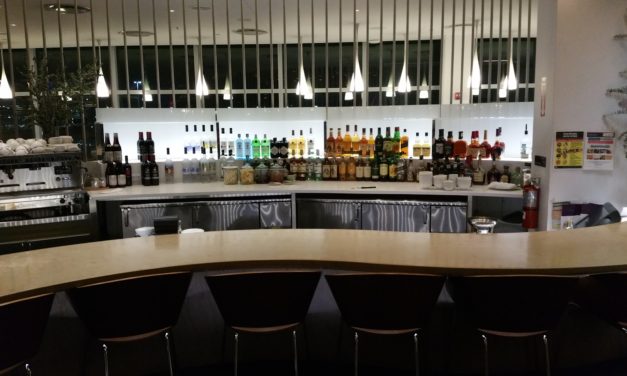 Airport Lounge Bars – The Best and The Rest