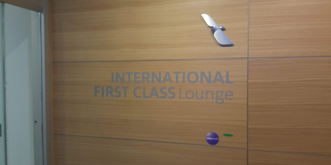 Review: New American Airlines First Class Lounge JFK