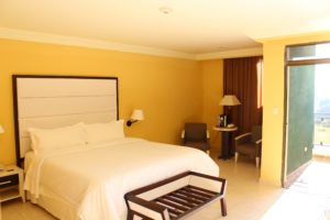 4 Points King Bed - AYP