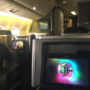 aa-767-biz-class-ife-3-ayp