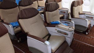 Hawaiian Airlines Old First Class (per Designair)
