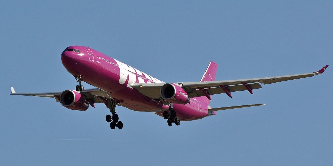 WOW Air Ends Free Carry-on Bags