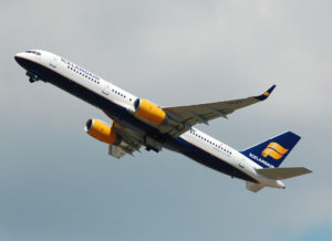 Icelandair 757