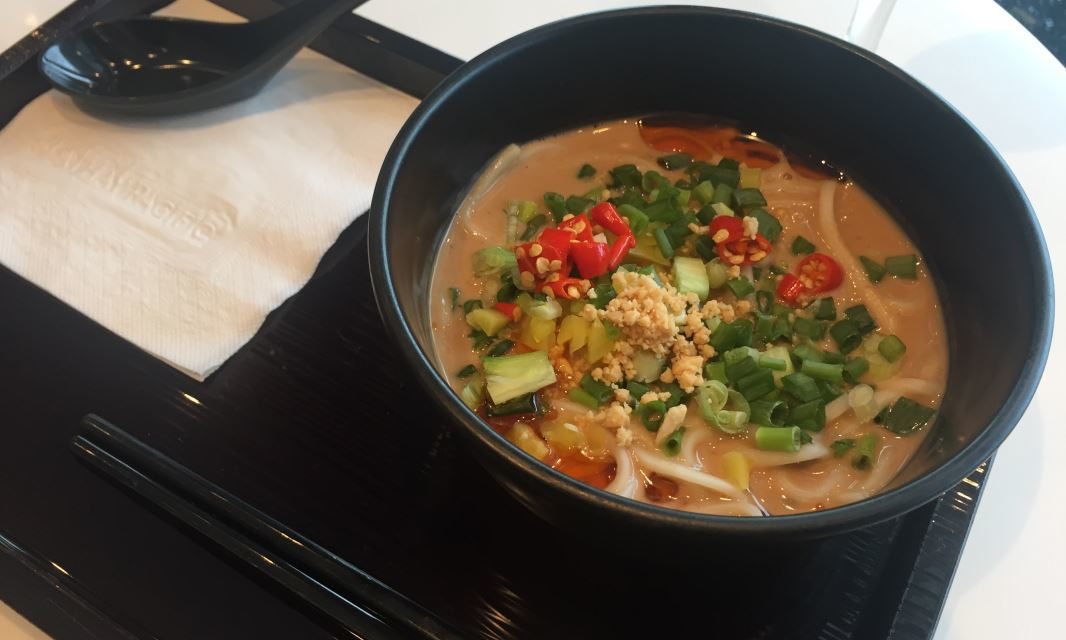 Review: Noodles at CDG in Cathay Pacific’s Paris Lounge