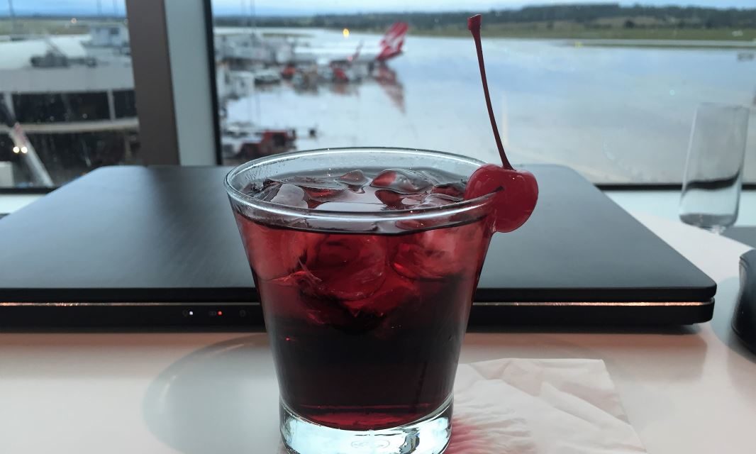 What is the Melbourne Qantas Domestic Business Lounge Like?