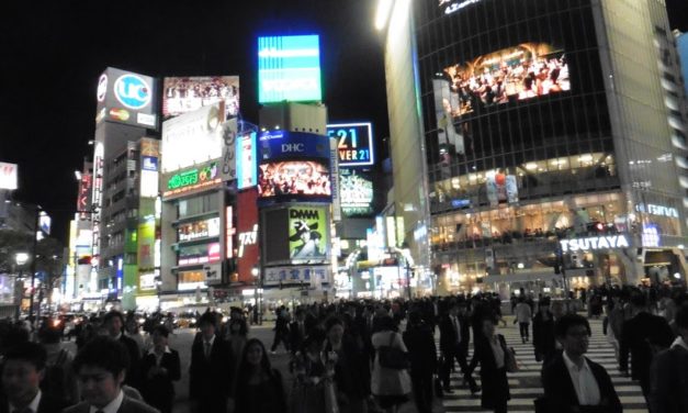Jumbotron Hero: A Tokyo Rush Hour Adventure