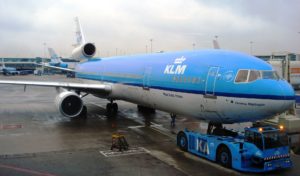 KLM MD-11
