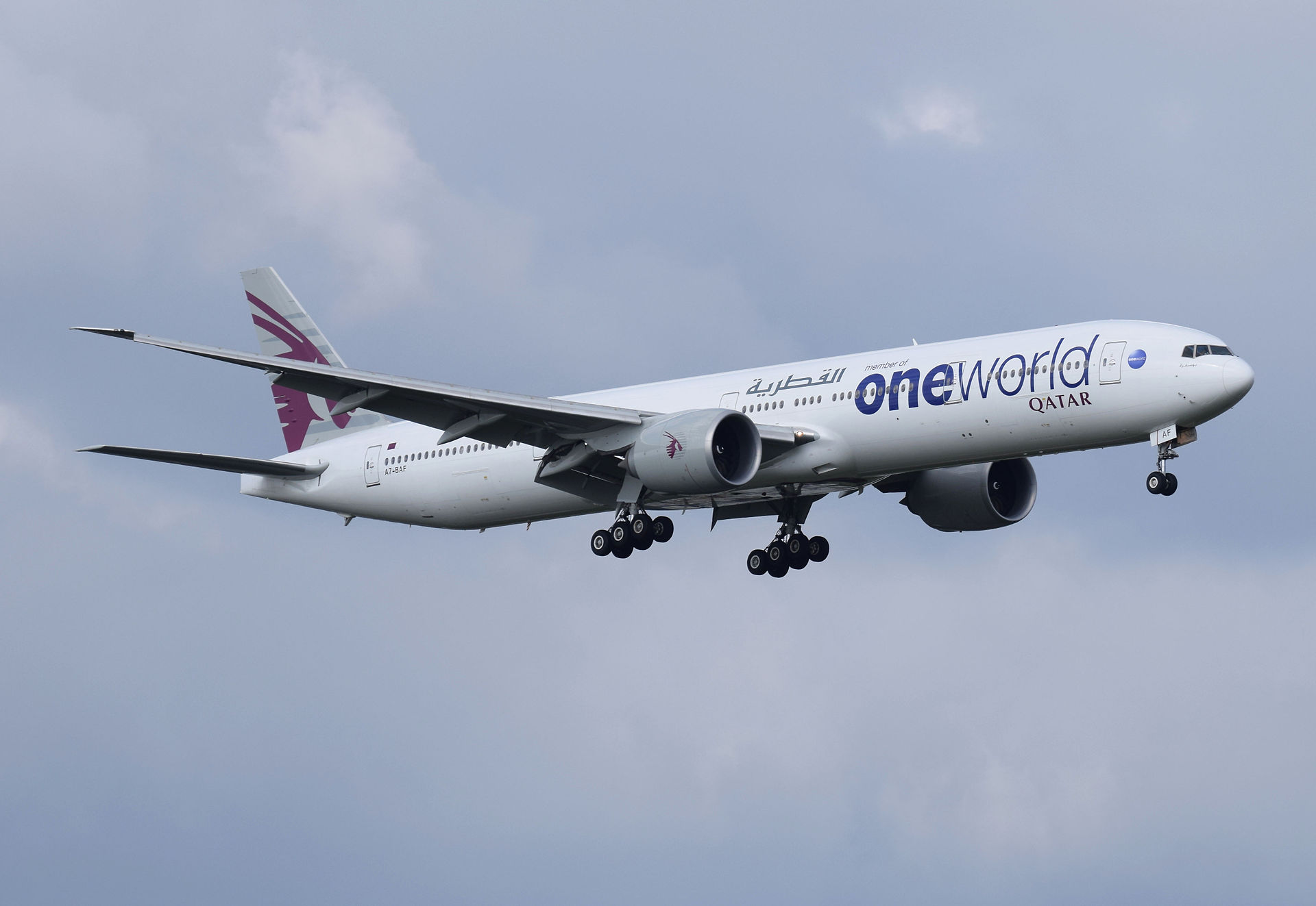 Qatar Airways 777