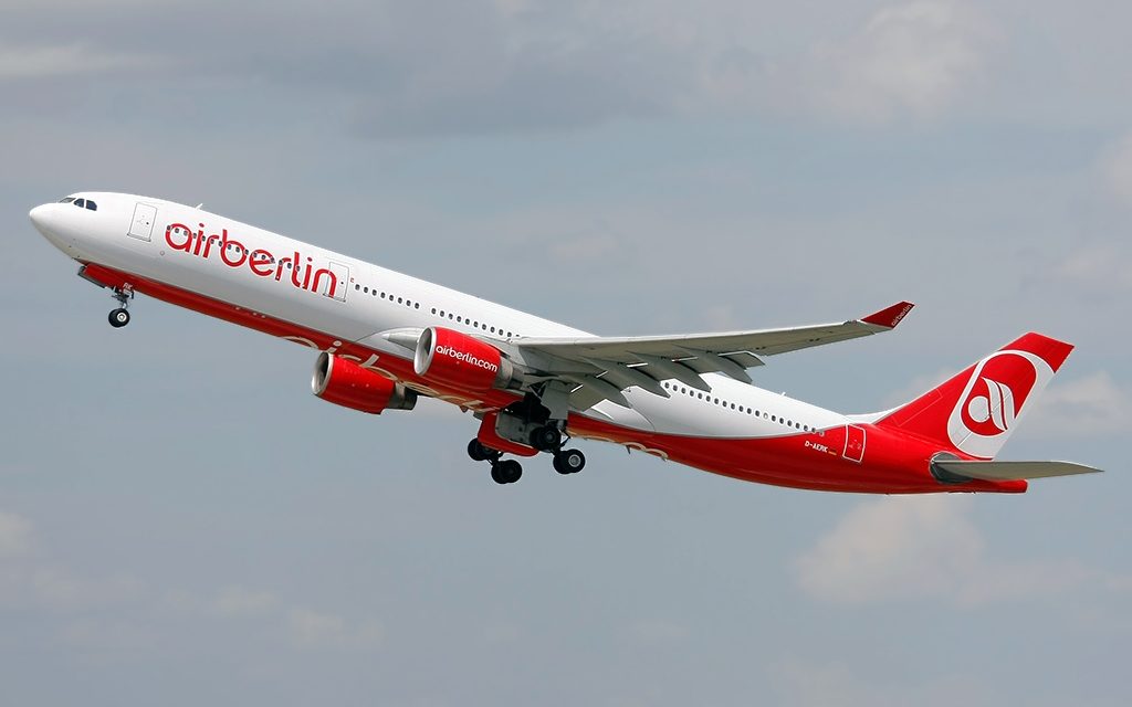 Air Berlin Ends Long Haul Service With A Farewell Fly Past