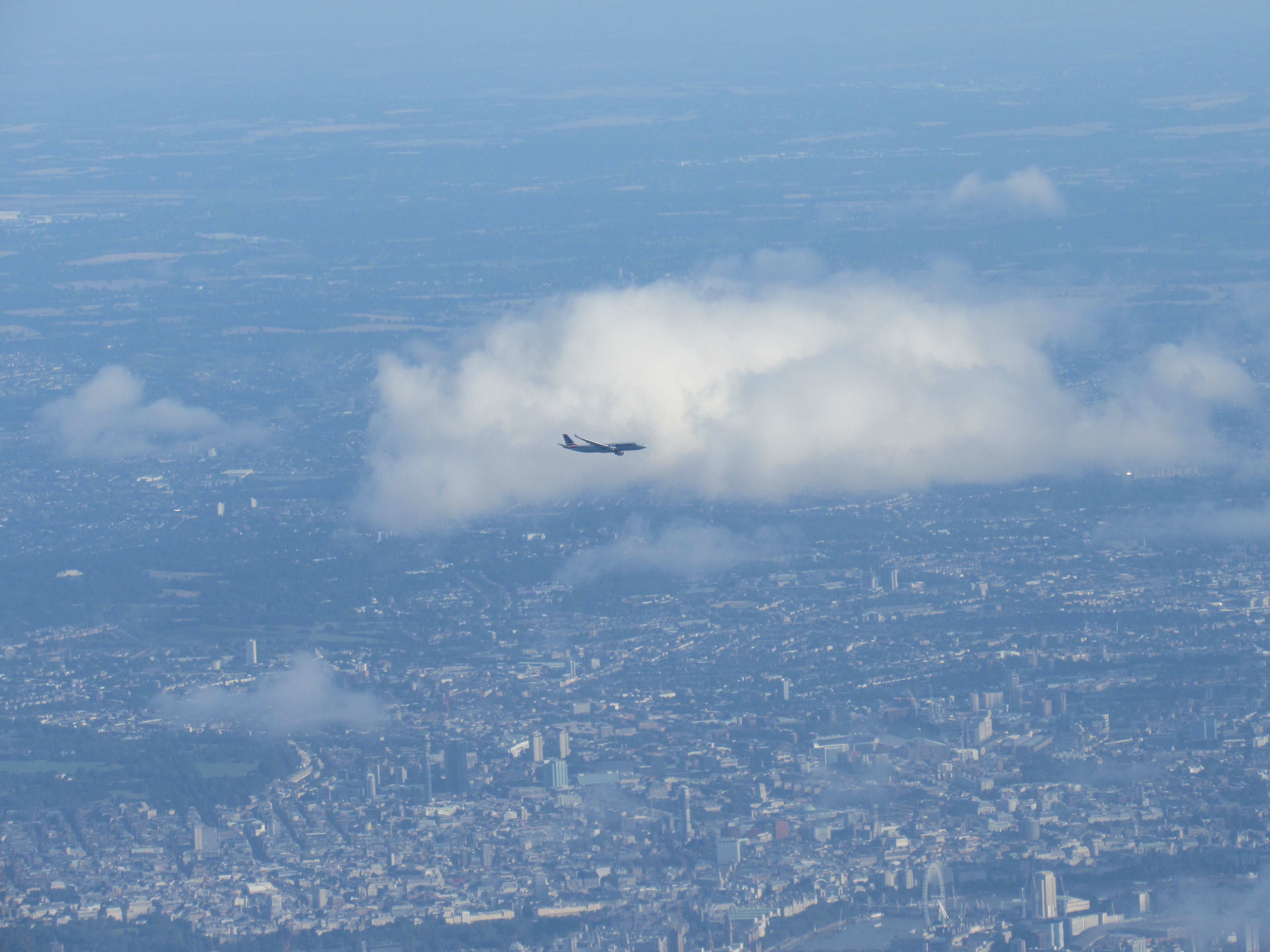 Aircraft on Approach to Heathrow