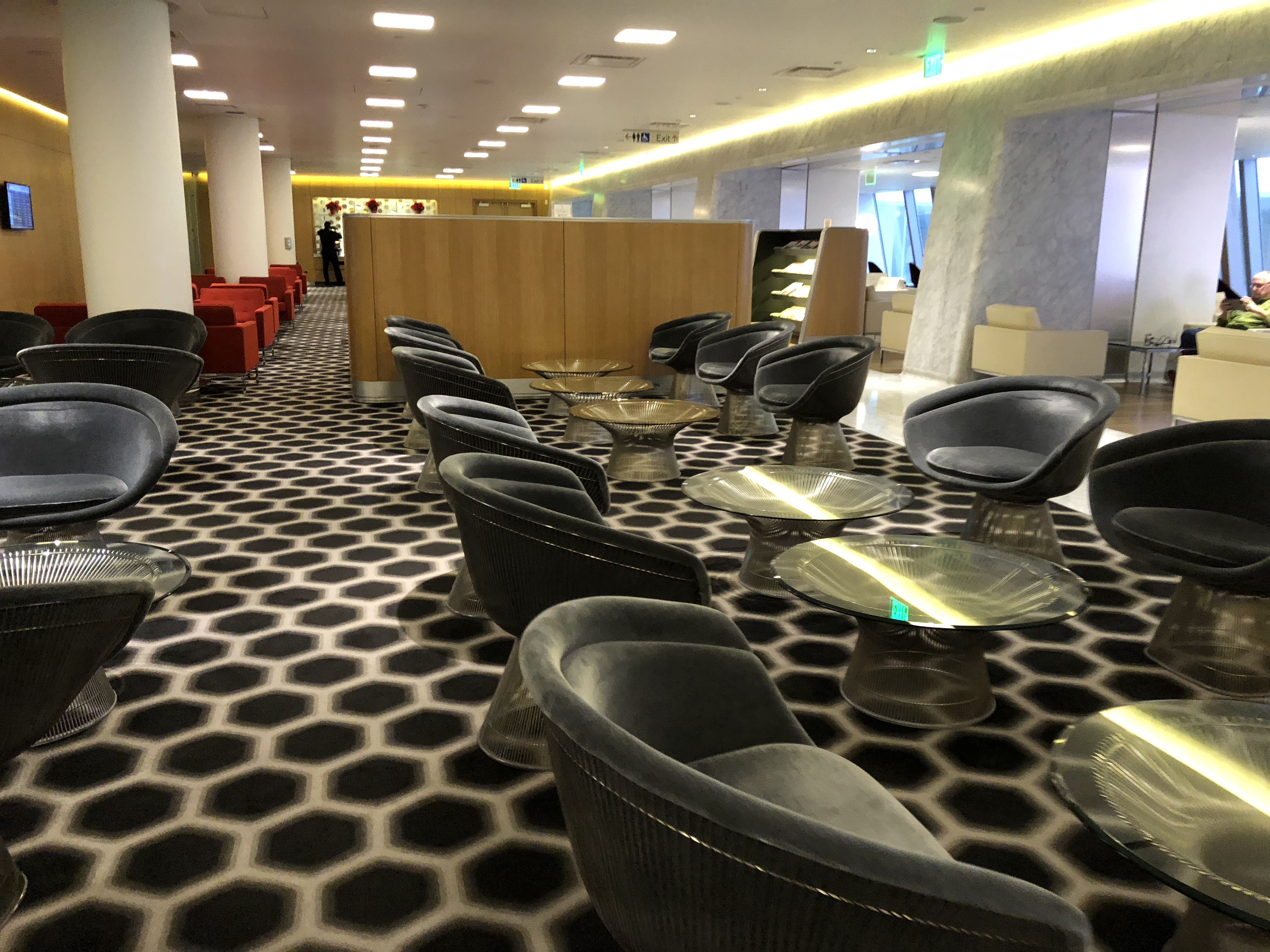 Qantas First Class Lounge LAX Additional Lounge Seating