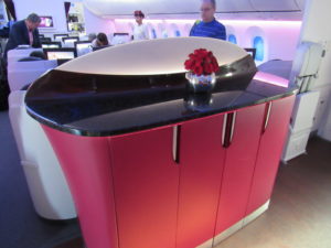 Business Class "Bar" 787