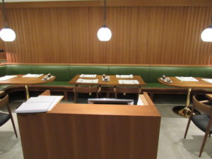 Dining Area Cathay First Lounge