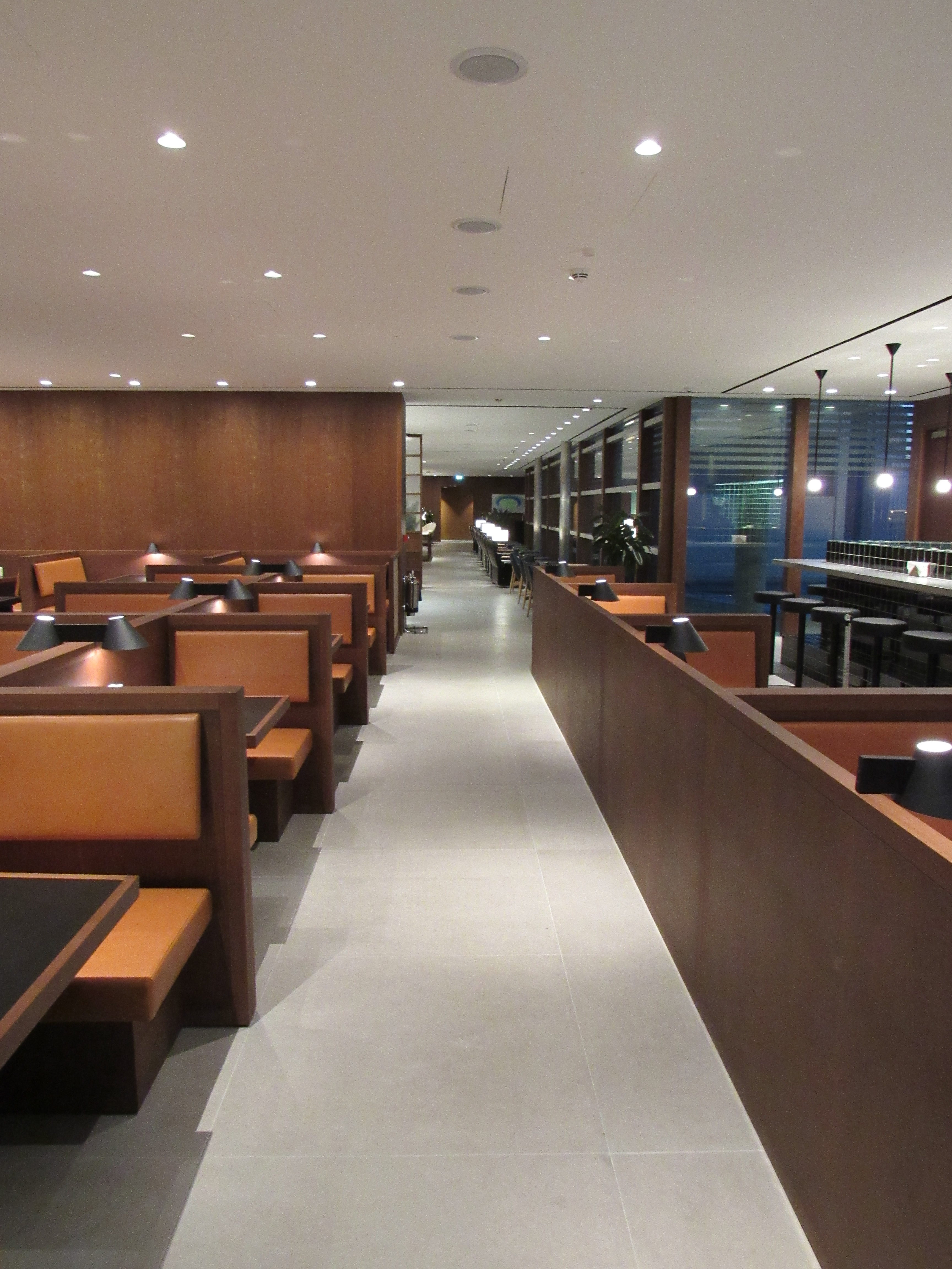 Cathay Pacific Lounge LHR