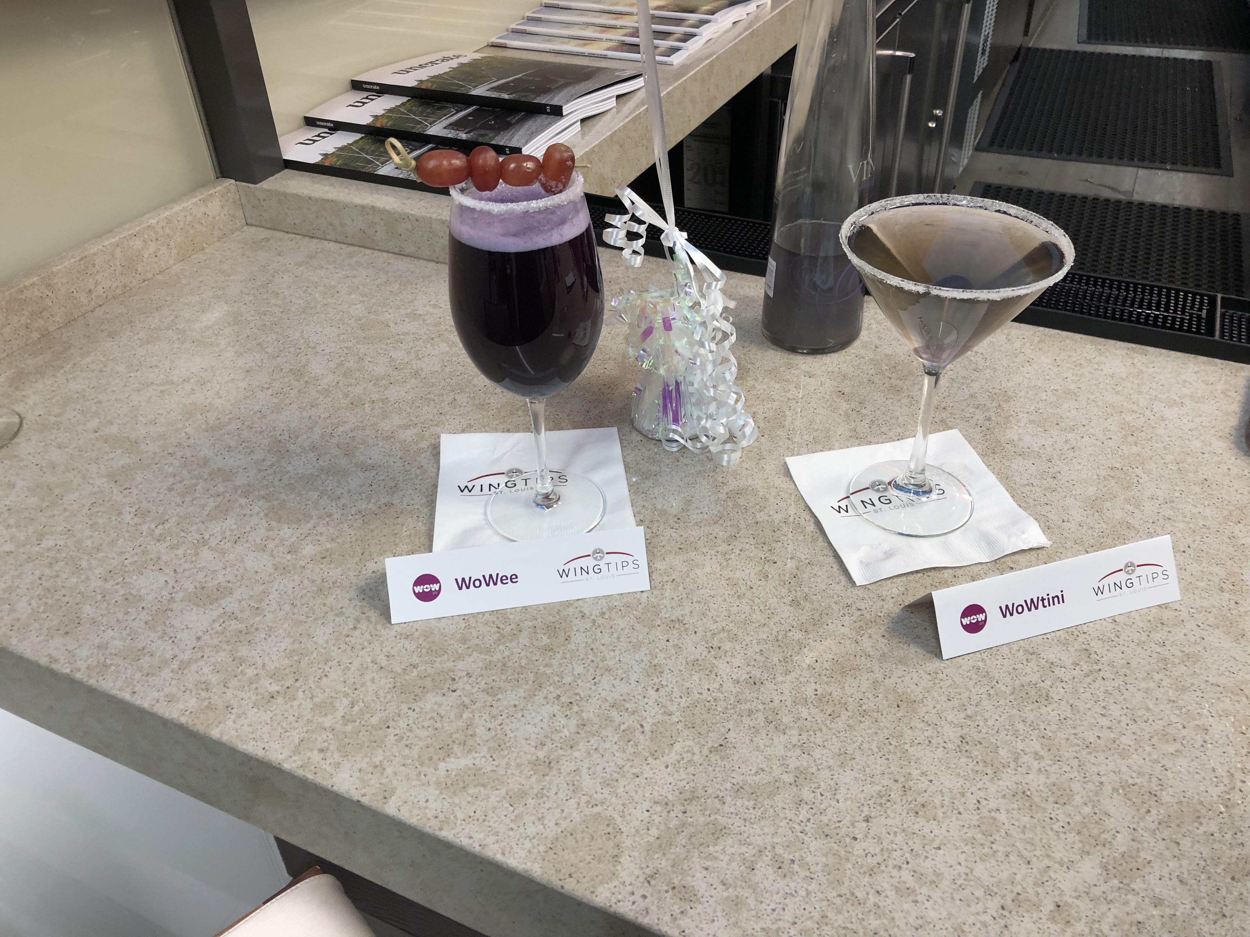 WOWAir themed drinks at the Wingtips Lounge St. Louis