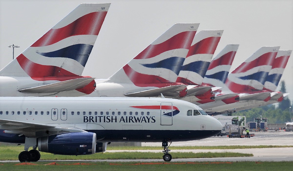 А321 Бритиш. Самолеты Великобритании. British Airways. Великобританский самолет.