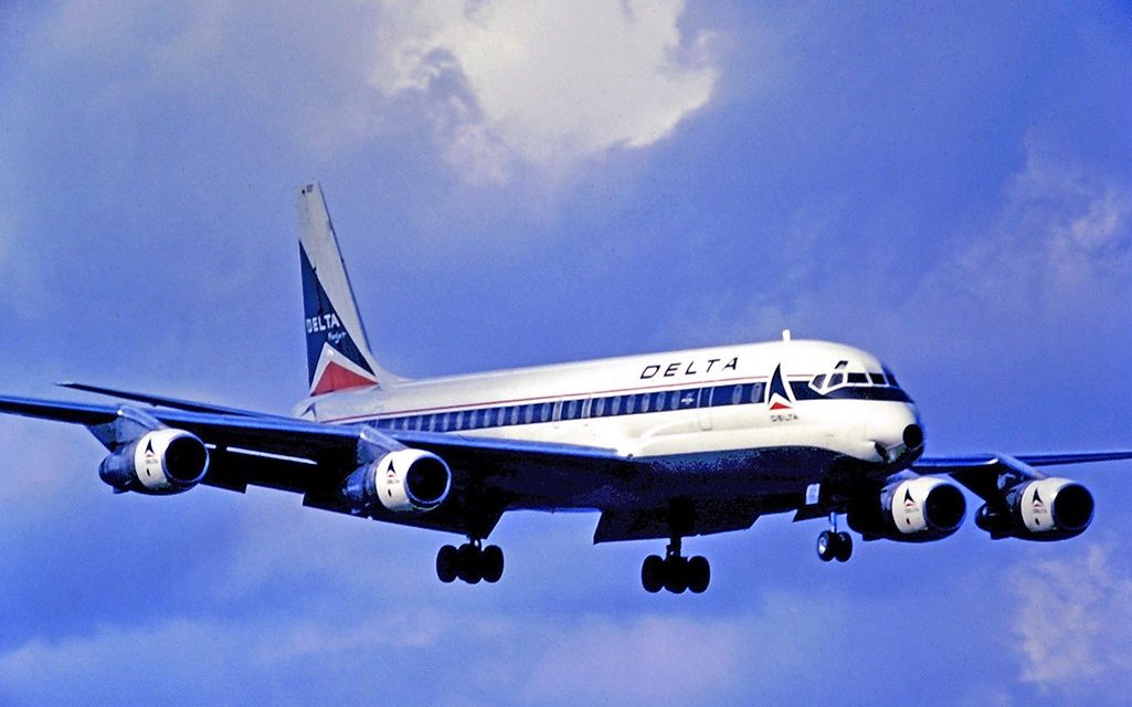 Does anyone remember the Douglas DC-8?