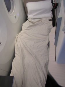 JAL Apex Suite Bed