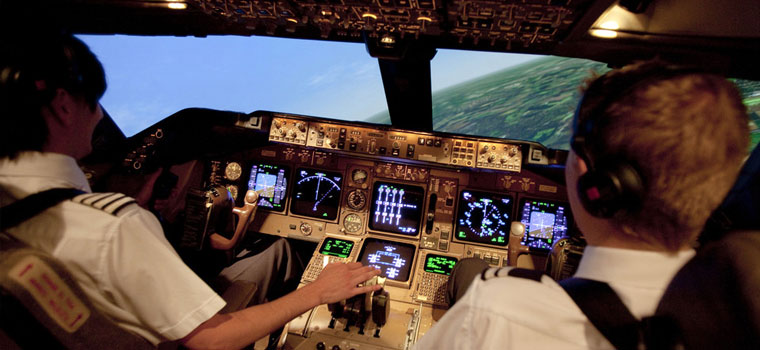Do you know you can fly a real airline flight simulator?
