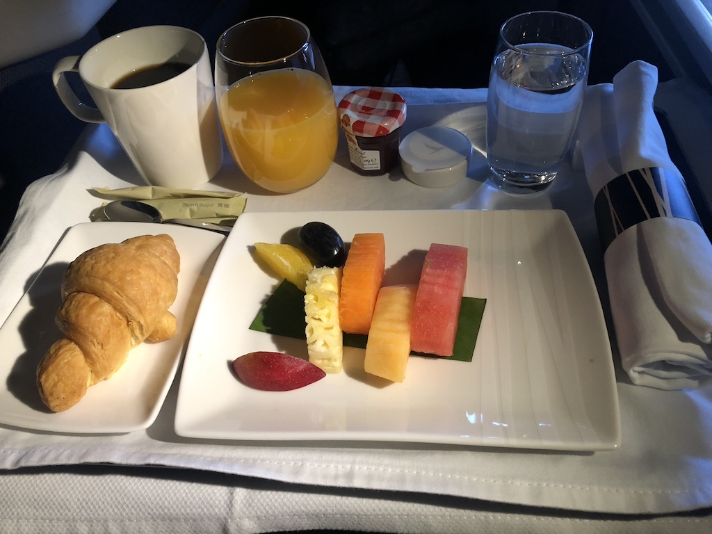 Cathay Business Class Review 777-300ER