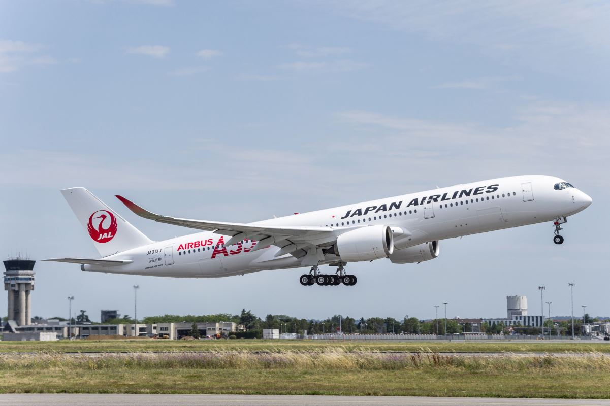 Japan Airlines Airbus A350XWB Take off