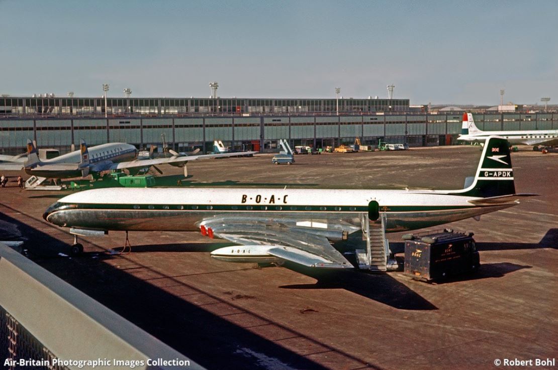 BOAC Comet 4