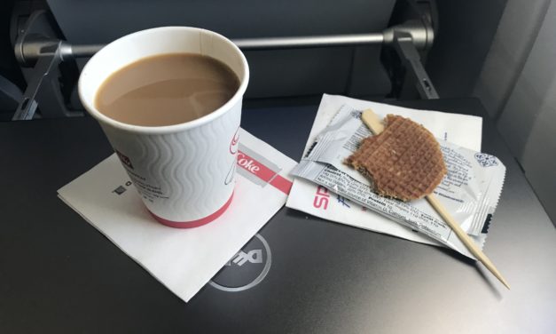 3 Reasons Why I Always Drink The Airplane Coffee