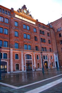 a building with many windows