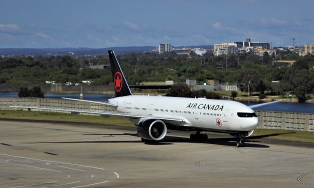 A Delta Dog Fiasco, New Zealand Drops COVID Restrictions, and Aeroplan Award Magic