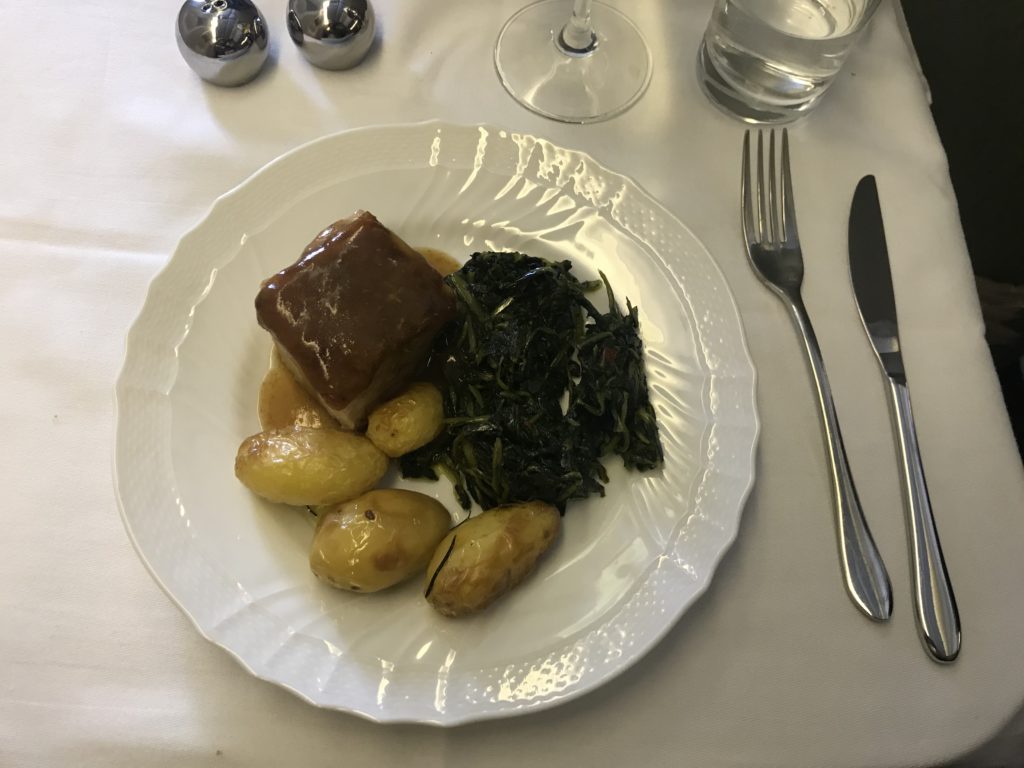 Alitalia 777-200ER Business Class meal