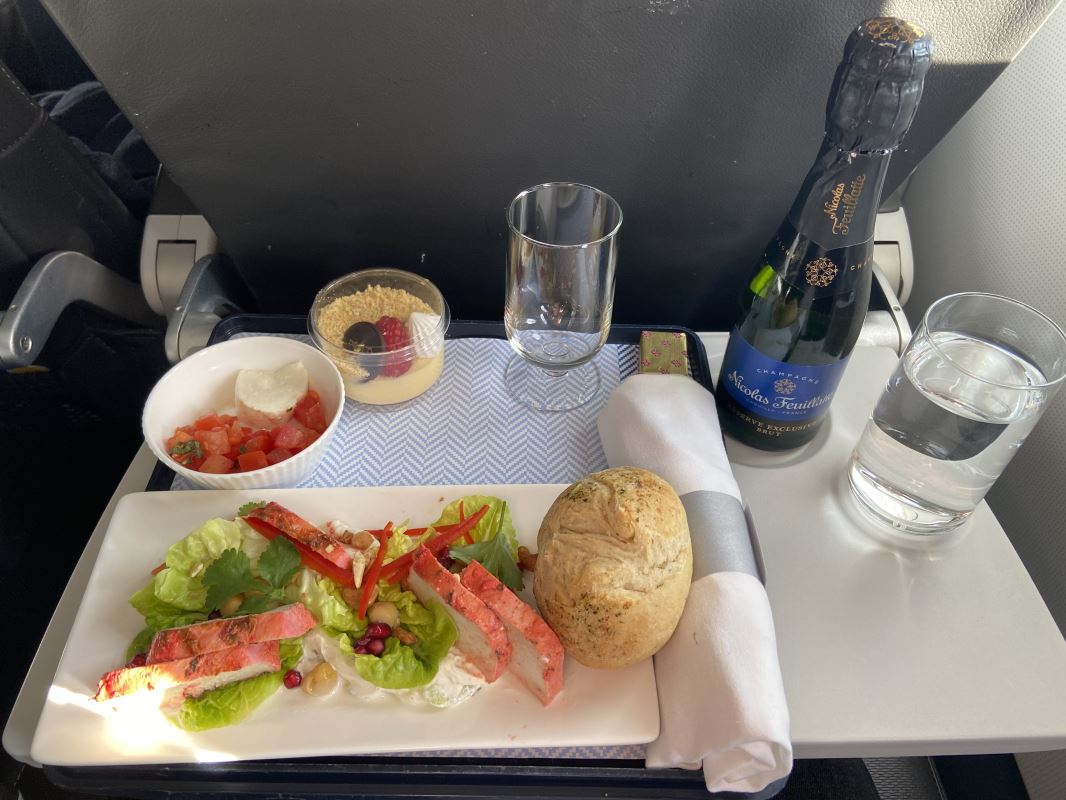 A tale about the mediocre British Airways flight in Club - TravelUpdate