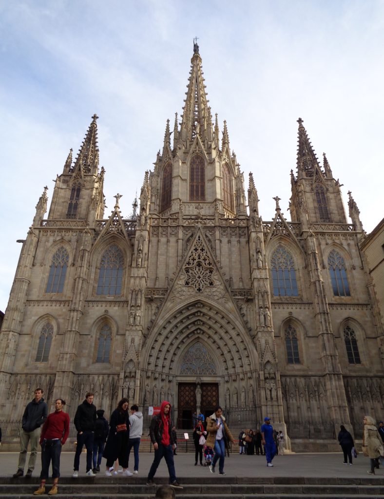 a group of people outside of Barcelona Cathedral