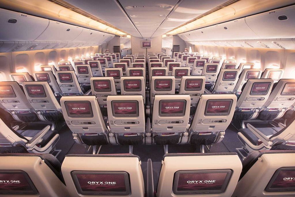 What is the new Qatar Airways Quisine economy class dining like