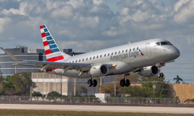 How was American Airlines E175 First Class from New York to Washington DC in 2015?