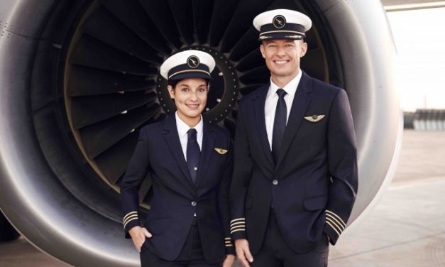 Flying for 20 hours non-stop is one step closer as Qantas pilots approve Project Sunrise