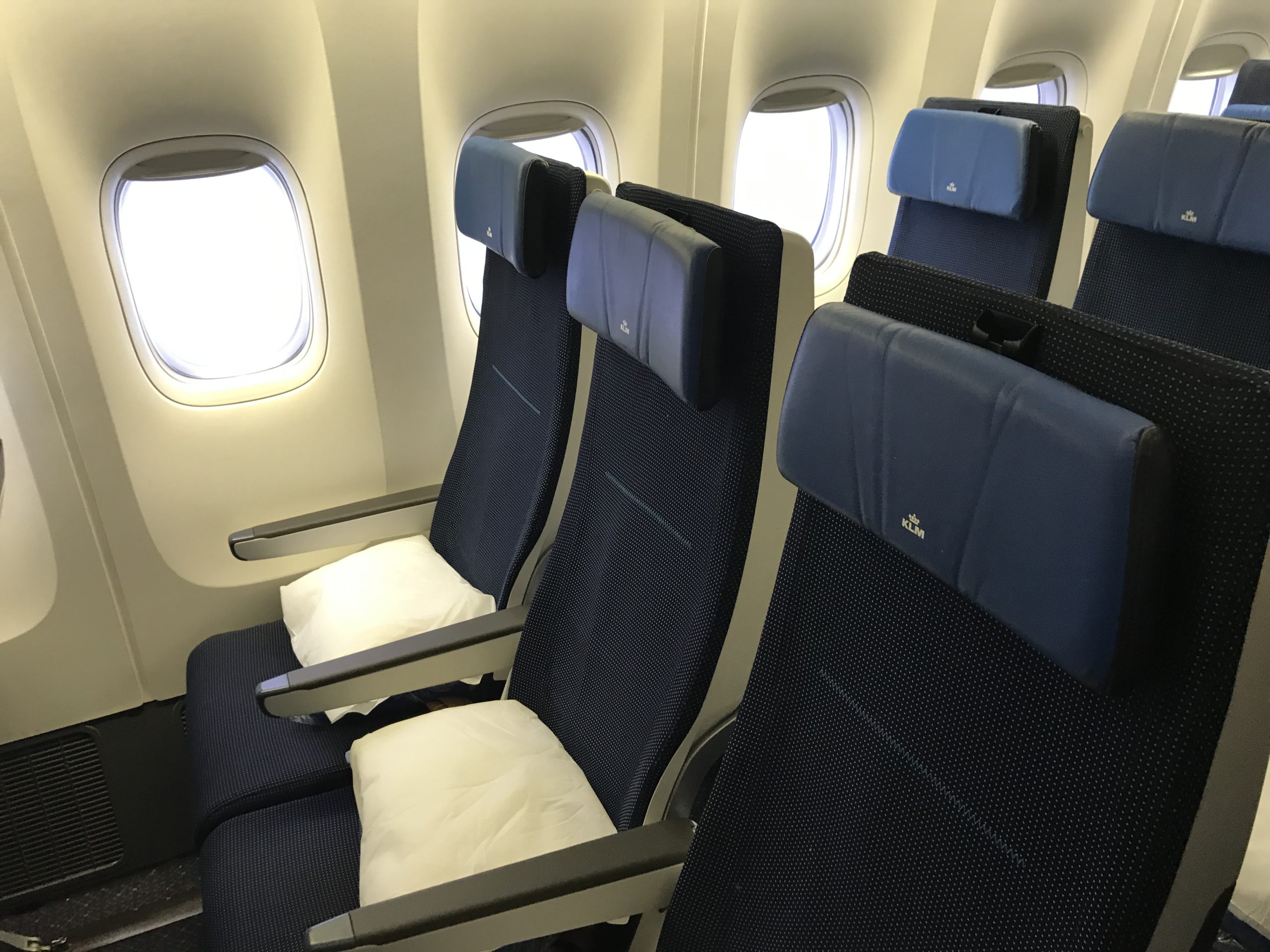 Review: KLM 777-200ER Economy Class With Kids - AMS to SFO