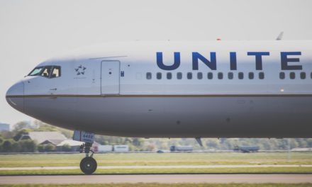 Class action lawsuit against United for violating bailout terms