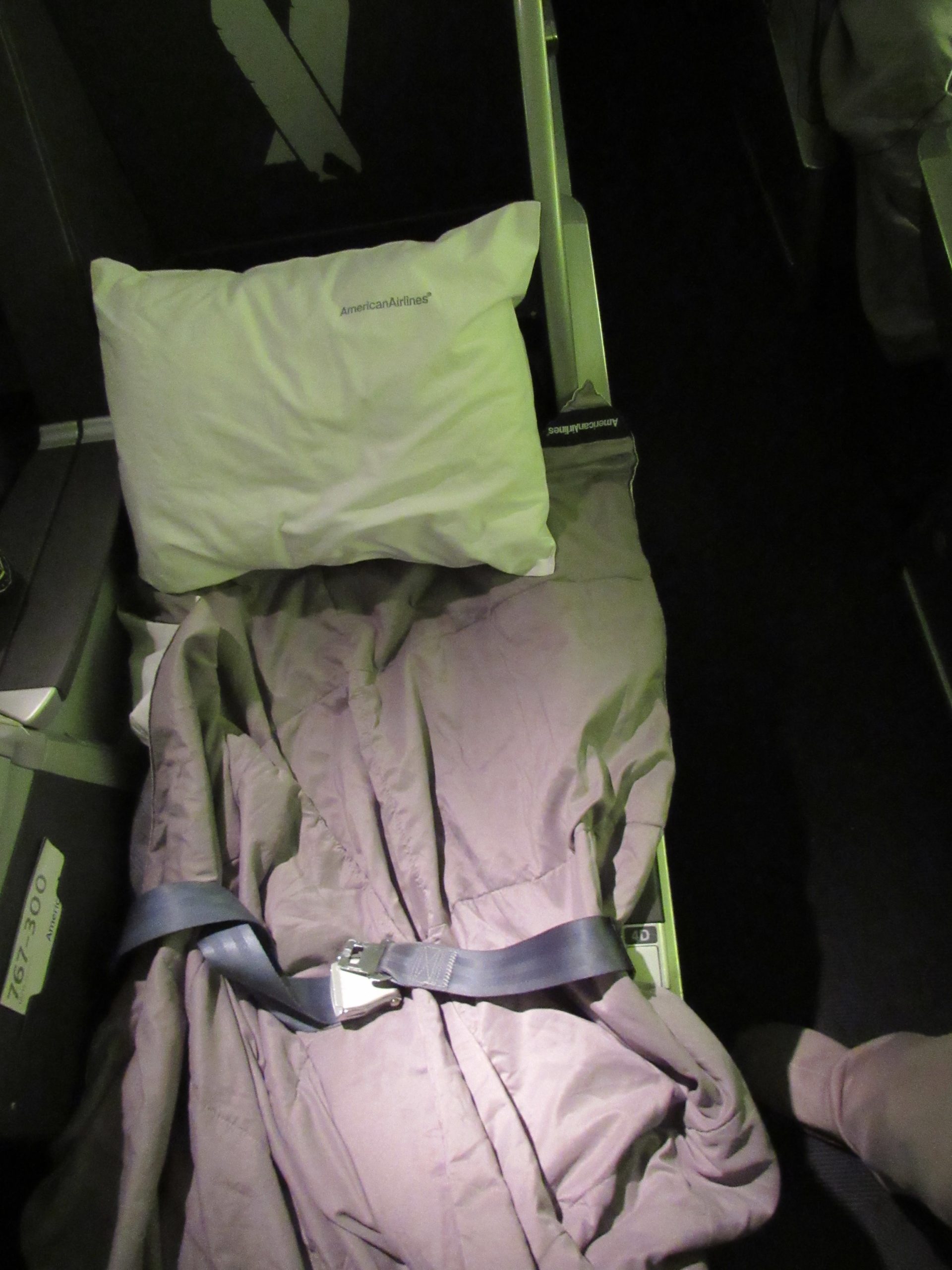 Angled Flat Seat American Business Class from Hawaii