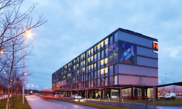 Review: The excellent citizenM Hotel at Amsterdam Schiphol Airport
