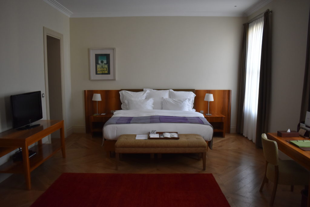 Tomtom Suites Istanbul bed