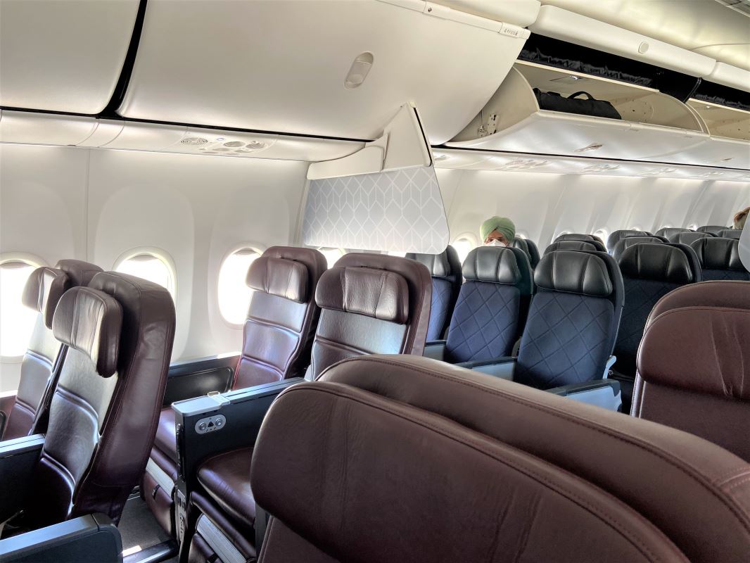 What Is Flying Adelaide To Sydney In Qantas Business Class Like During The Pandemic Well Airliners Net