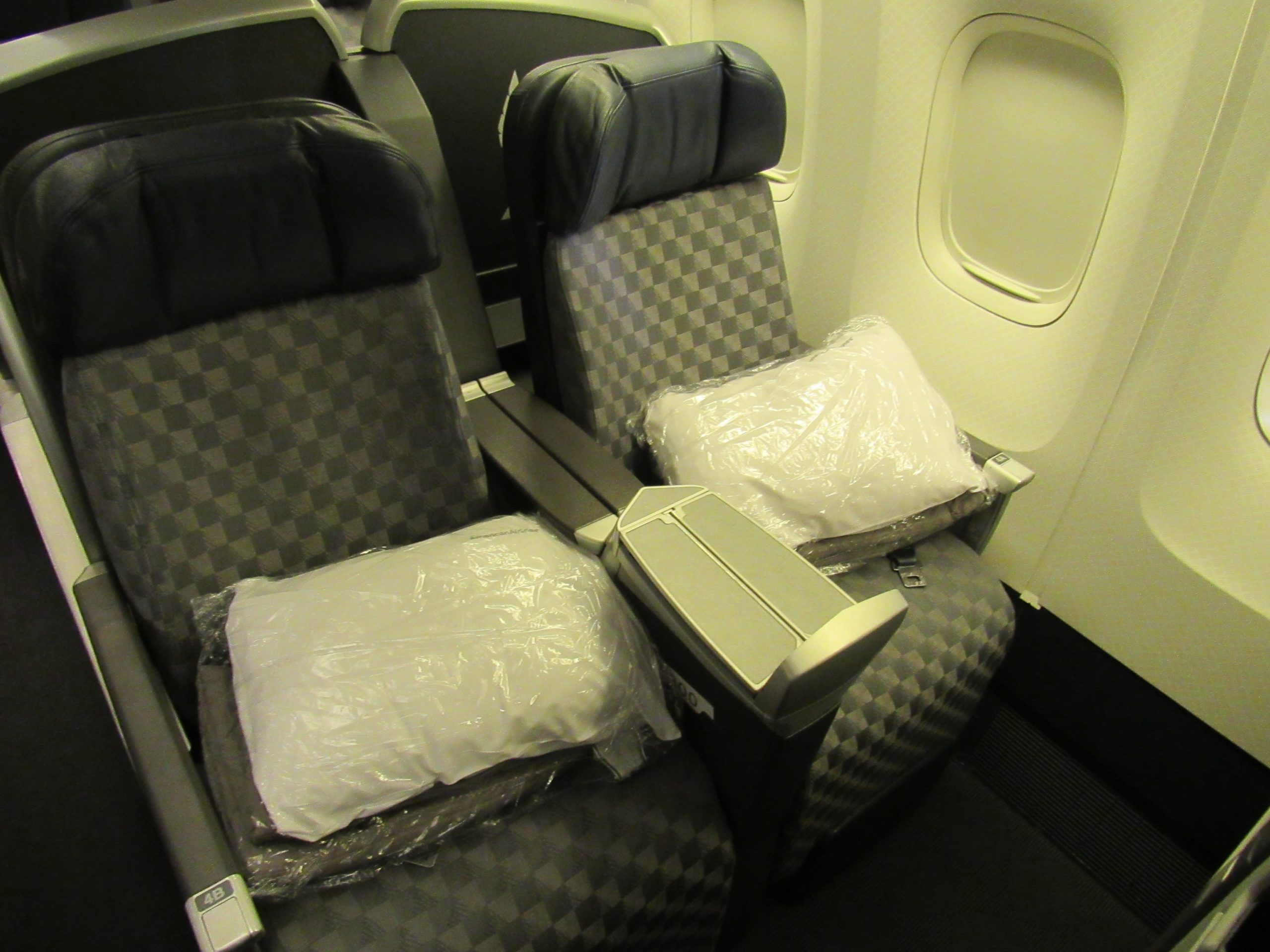 American Airlines 767 Business Class Old Style Seats