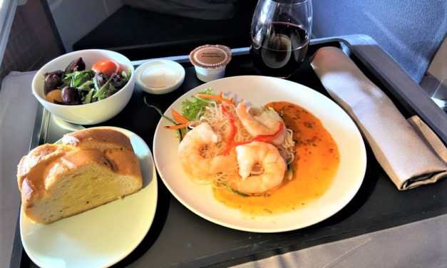 Can you guess the airline just by looking at an inflight meal picture?